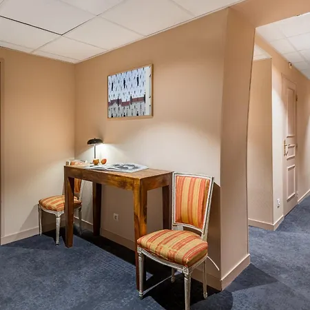 Du Simplon Otel Lyon