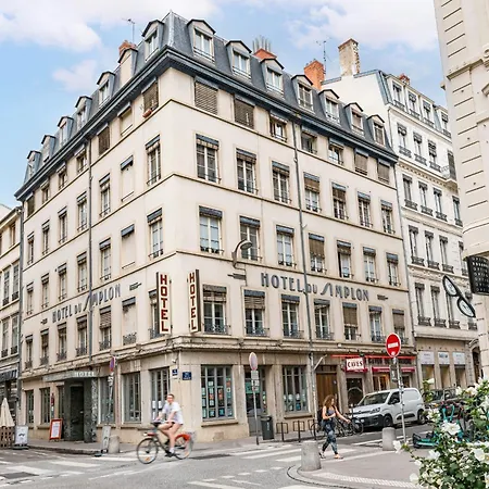 Du Simplon 3* Lyon