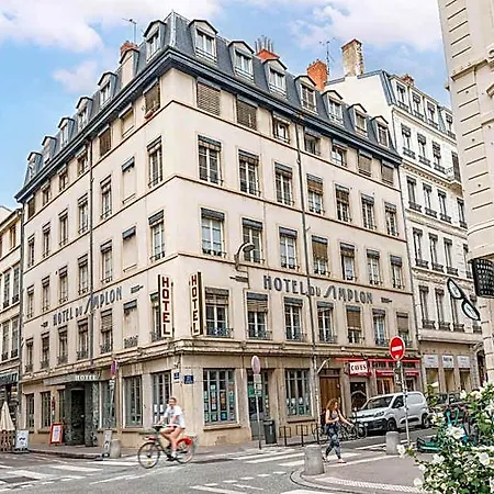 Du Simplon Hotel